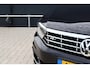 Volkswagen Passat Variant 1.8 TSI Highline Business R Automaat | 180pk | R-Line | Panoramadak | Active Info Display | Trekhaak | Stoelverwarming | LED | 18 Inch | Keyless