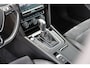 Volkswagen Passat Variant 1.8 TSI Highline Business R Automaat | 180pk | R-Line | Panoramadak | Active Info Display | Trekhaak | Stoelverwarming | LED | 18 Inch | Keyless