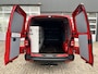 Volkswagen Transporter 2.0 TDI L1H1 Airco Cruise control Kastinrichting Betimmering in de laadruimte Telefoonvoorbereiding 1e eigenaar Dealer onderhouden Euro 6