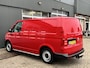 Volkswagen Transporter 2.0 TDI L1H1 Airco Cruise control Kastinrichting Betimmering in de laadruimte Telefoonvoorbereiding 1e eigenaar Dealer onderhouden Euro 6