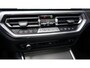 BMW 3-Serie 320e M-Sport Shadow Line AUTOMAAT-360 CAMERA-ALCANTARA-AMBIANCE-CARBON-CRUISE-FULL LED-KEYLESS-MEMORY-PANORAMA