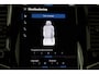 Volvo XC90 T8 PLUG-IN HYBRID AWD ULTRA DARK *FULL OPTIONS!* -PANO.DAK|BOWERS&WILKINS|GEVENT.LEDER+MASSAGE|LUCHTVERING|ADAP.LED|TREKHAAK|360°CAM|NL-AUTO