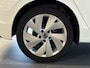 Volkswagen Golf 1.5 eTSI 115pk DSG Life Edition | LED Plus | Stoel- en stuurverwarming | Extra getint glas
