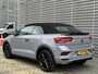 Volkswagen T-Roc Cabrio 1.5 TSI R-Line / Digitaal dashboard / Navigatie / Dodehoek / Camera / Parkeersensoren V+A / P4