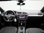 Volkswagen Tiguan 1.5 TSI ACT Comfortline Business R-Line | TREKHAAK | VIRTUAL COCKPIT | LED | NAVIGATIE | KLIMAATREGELING