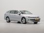 Volkswagen Passat Variant 1.5 eTSI 150pk DSG Business Trekhaak Stoel/Stuurverwarming Navigatie Camera Side Assist 142