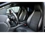 Mercedes-Benz A-klasse 180 AMG-Style Rijklaarprijs-Garantie Navigatie Leder/Alcantara Interieur Airco Apple Carplay