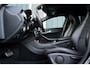 Mercedes-Benz A-klasse 180 AMG-Style Rijklaarprijs-Garantie Navigatie Leder/Alcantara Interieur Airco Apple Carplay