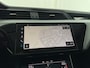 Audi E-tron 55 quattro Business edition Plus 95 kWh [ 3-Fase ] {SOH-88%} (INCL-BTW) *PANO | LUXURY-LEATHER | ADAPTIVE-CRUISE | FULL-LED | DIGI-COCKPIT | KEYLESS | MEMORY-PACK | CAMERA | NAVI-FULLMAP | SHIFT-PADDLES | DAB+ | COMFORT-SEATS | 20''ALU*