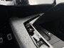 Peugeot e-5008 GT Avantage 73 kWh | Stoelmassage | 360 camera | Pano-Dak | Warmtepomp | Direct leverbaar met 17% bijtelling!!!  |