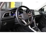 Volkswagen T-Roc 1.0 TSI Life Business | Adaptieve cruise control | Stoelverwarming | Apple Carplay | Navigatie |