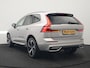 Volvo XC60 T6 AWD R-Design Plug In Hybrid Long Range Nieuw Model 350pk Dealer O.H. PHEV | Panodak | Adaptive Cruise | Camera | Lederen Sportstoelen Memory & Verwarmd | Google Assistent | Apple Carplay | Keyless | Virtual | 21"L.M | DAB |