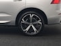 Volvo XC60 T6 AWD R-Design Plug In Hybrid Long Range Nieuw Model 350pk Dealer O.H. PHEV | Panodak | Adaptive Cruise | Camera | Lederen Sportstoelen Memory & Verwarmd | Google Assistent | Apple Carplay | Keyless | Virtual | 21"L.M | DAB |