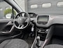 Peugeot 2008 1.2 PureTech Style | Panoramadak | Navigatie | Cruise Control | Lichtmetalen Velgen |