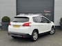 Peugeot 2008 1.2 PureTech Style | Panoramadak | Navigatie | Cruise Control | Lichtmetalen Velgen |