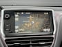 Peugeot 2008 1.2 PureTech Style | Panoramadak | Navigatie | Cruise Control | Lichtmetalen Velgen |