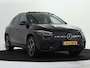 Mercedes-Benz GLA 250 e AMG Plug-In Hybride Edition AMG Line | Night Pakket | Panorama Schuif-Kanteldak | 11kW Laden | Multibeam Koplampen | Stuur en Stoelverwarming. Inclusief 24 maanden Mercedes-Benz Certified garantie voor Europa.