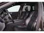 Volvo XC60 T8 Recharge AWD R-Design - Luchtvering - Panorama/schuifdak - IntelliSafe Assist & Surround - 360º Camera - Harman/Kardon audio - Adaptieve LED koplampen - Verwarmde voorstoelen, stuur & achterbank - Parkeersensoren voor & achter - Elektr. bedienb. voorstoelen met geheugen - Geventileerde voorstoelen - Head up display - Extra getint glas - Elektr. inklapbare trekhaak - 21' LMV