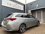 Toyota Auris Touring Sports 1.8 Hybrid Dynamic Ultimate Stoelverwarming Navi 17"
