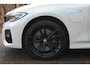 BMW 3-Serie 330e xDrive M-sport | Laser | HUD | Pano | Blind