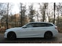 BMW 3-Serie 330e xDrive M-sport | Laser | HUD | Pano | Blind