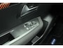 Peugeot e-208 EV Active 50 kWh | Stoelverwarming | Camera | Apple Carplay/Android Auto | Parkeersensoren achter | Climate Control