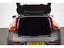 Volvo V40 T3 150pk R-Design Trekhaak 1300kg/ Airco ECC/ Navi/ Cruise