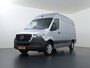 Mercedes-Benz Sprinter 319 CDI | Aut. | L2 H2 | Pro | 3500 KG. AHW | LED | 3500 KG AHW VOORBEREIDING | STOELVERWARMING | ACHTERUITRIJCAMERA | METALLIC | E4S SMARTPHONE INTEGRATIE | DODEHOEKDETECTIE | LICHTMETALEN VELGEN