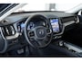 Volvo XC60 T6 Plug-in hybrid AWD Plus Dark | Adaptive cruise control | 360° parkeercamera | BLIS | Wegklapbare trekhaak | Panoramadak | Stoel en stuurwielverwarming | Lederen bekleding | Google infotainment | Parkeersensoren voor + achter