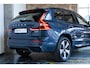 Volvo XC60 T6 Plug-in hybrid AWD Plus Dark | Adaptive cruise control | 360° parkeercamera | BLIS | Wegklapbare trekhaak | Panoramadak | Stoel en stuurwielverwarming | Lederen bekleding | Google infotainment | Parkeersensoren voor + achter