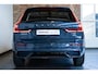 Volvo XC60 T6 Plug-in hybrid AWD Plus Dark | Adaptive cruise control | 360° parkeercamera | BLIS | Wegklapbare trekhaak | Panoramadak | Stoel en stuurwielverwarming | Lederen bekleding | Google infotainment | Parkeersensoren voor + achter