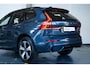 Volvo XC60 T6 Plug-in hybrid AWD Plus Dark | Adaptive cruise control | 360° parkeercamera | BLIS | Wegklapbare trekhaak | Panoramadak | Stoel en stuurwielverwarming | Lederen bekleding | Google infotainment | Parkeersensoren voor + achter