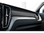Volvo XC60 T6 Plug-in hybrid AWD Plus Dark | Adaptive cruise control | 360° parkeercamera | BLIS | Wegklapbare trekhaak | Panoramadak | Stoel en stuurwielverwarming | Lederen bekleding | Google infotainment | Parkeersensoren voor + achter