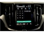 Volvo XC60 2.0 T6 AWD Long Range 293kW/399pk Aut8 Recharge Plus Bright BOWERS&WILKINS + PANORAMADAK + PILOT ASSIST + ADAPT.CRUISE + STOELVERWARMING V&A + STUURVERWARMING + CAMERA + PD-GLASS + GOOGLE DASH + KEYLESS ENTRY&GO + PARKSENSOREN V&A + 19" LM-VELGEN!!