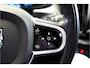 Volvo XC60 2.0 T6 AWD Long Range 293kW/399pk Aut8 Recharge Plus Bright BOWERS&WILKINS + PANORAMADAK + PILOT ASSIST + ADAPT.CRUISE + STOELVERWARMING V&A + STUURVERWARMING + CAMERA + PD-GLASS + GOOGLE DASH + KEYLESS ENTRY&GO + PARKSENSOREN V&A + 19" LM-VELGEN!!