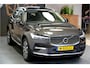 Volvo XC60 2.0 T6 AWD Long Range 293kW/399pk Aut8 Recharge Plus Bright BOWERS&WILKINS + PANORAMADAK + PILOT ASSIST + ADAPT.CRUISE + STOELVERWARMING V&A + STUURVERWARMING + CAMERA + PD-GLASS + GOOGLE DASH + KEYLESS ENTRY&GO + PARKSENSOREN V&A + 19" LM-VELGEN!!