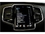 Volvo XC90 2.0 T8 AWD 287kW/390pk Aut8 Twin Engine Inscription 7P LUCHTVERING + PANORAMADAK + HARMAN/KARDON + ADAPT.CRUISE + 360 CAMERA + PILOT ASSIST + STOEL-&STUURVERWARMING + EL.TREKHAAK + HEAD-UP + BLIS + LANE ASSIST + PARKSENSOREN + 20" LM-VELGEN!!