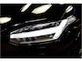 Volvo XC90 2.0 T8 AWD 287kW/390pk Aut8 Twin Engine Inscription 7P LUCHTVERING + PANORAMADAK + HARMAN/KARDON + ADAPT.CRUISE + 360 CAMERA + PILOT ASSIST + STOEL-&STUURVERWARMING + EL.TREKHAAK + HEAD-UP + BLIS + LANE ASSIST + PARKSENSOREN + 20" LM-VELGEN!!