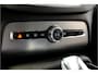 Volvo XC90 2.0 T8 AWD 287kW/390pk Aut8 Twin Engine Inscription 7P LUCHTVERING + PANORAMADAK + HARMAN/KARDON + ADAPT.CRUISE + 360 CAMERA + PILOT ASSIST + STOEL-&STUURVERWARMING + EL.TREKHAAK + HEAD-UP + BLIS + LANE ASSIST + PARKSENSOREN + 20" LM-VELGEN!!
