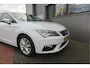 SEAT Leon ST 1.0 116pk DSG EcoTSI Style Business Intense Keyless, LED, Navi , Full-link , PDC voor & achter,Cruise control, DAB+ etc..