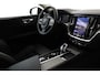 Volvo V60 B4 (M-HYBRID) PLUS DARK -GEVENT.LEDER|CAMERA|TREKHAAK|ADAP.CRUISE|POWER-SEATS|19"