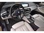 BMW 5-Serie Touring 520i High Executive * M-Sportpakket * Trekhaak * Panoramadak * Comfortstoelen *
