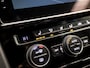 Volkswagen Golf 2.0 TSI GTI Performance 245Pk Automaat (SCHUIFDAK, VIRTUAL COCKPIT, APPLE CARPLAY, KEYLESS, STOELVERWARMING, DYNAUDIO, CAMERA, MODE KNOP, ADAPTIVE CRUISE, NIEUWSTAAT)