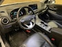 Hyundai Kona Electric EV Fashion 64 kWh|FACELIFT|3-FASE|LEDER|DAKJE|HEAD-UP|ACC|CAMERA|CARPLAY|NAVI|NL- AUTO|NAP|INCL. BTW|1e EIG.|