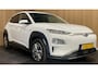 Hyundai Kona Electric EV Fashion 64 kWh|FACELIFT|3-FASE|LEDER|DAKJE|HEAD-UP|ACC|CAMERA|CARPLAY|NAVI|NL- AUTO|NAP|INCL. BTW|1e EIG.|
