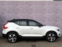 Volvo XC40 Recharge P8 AWD R-Design | Trekhaak | Blis | 360º Camera | Adaptieve cruise controle | Memory | Camera | Warmte Pomp | Stoel + Stuur verwarming |