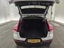 Volvo XC40 Recharge P8 AWD R-Design | Trekhaak | Blis | 360º Camera | Adaptieve cruise controle | Memory | Camera | Warmte Pomp | Stoel + Stuur verwarming |