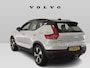 Volvo XC40 Recharge P8 AWD R-Design | Trekhaak | Blis | 360º Camera | Adaptieve cruise controle | Memory | Camera | Warmte Pomp | Stoel + Stuur verwarming |
