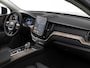 Volvo XC60 2.0 T6 Plug-in hybrid AWD Plus Dark Automaat / Panoramadak / Head-up display / 360* camera / 20" velgen / MY2026