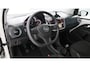 Volkswagen Up! 1.0 65pk / Airco / DAB+